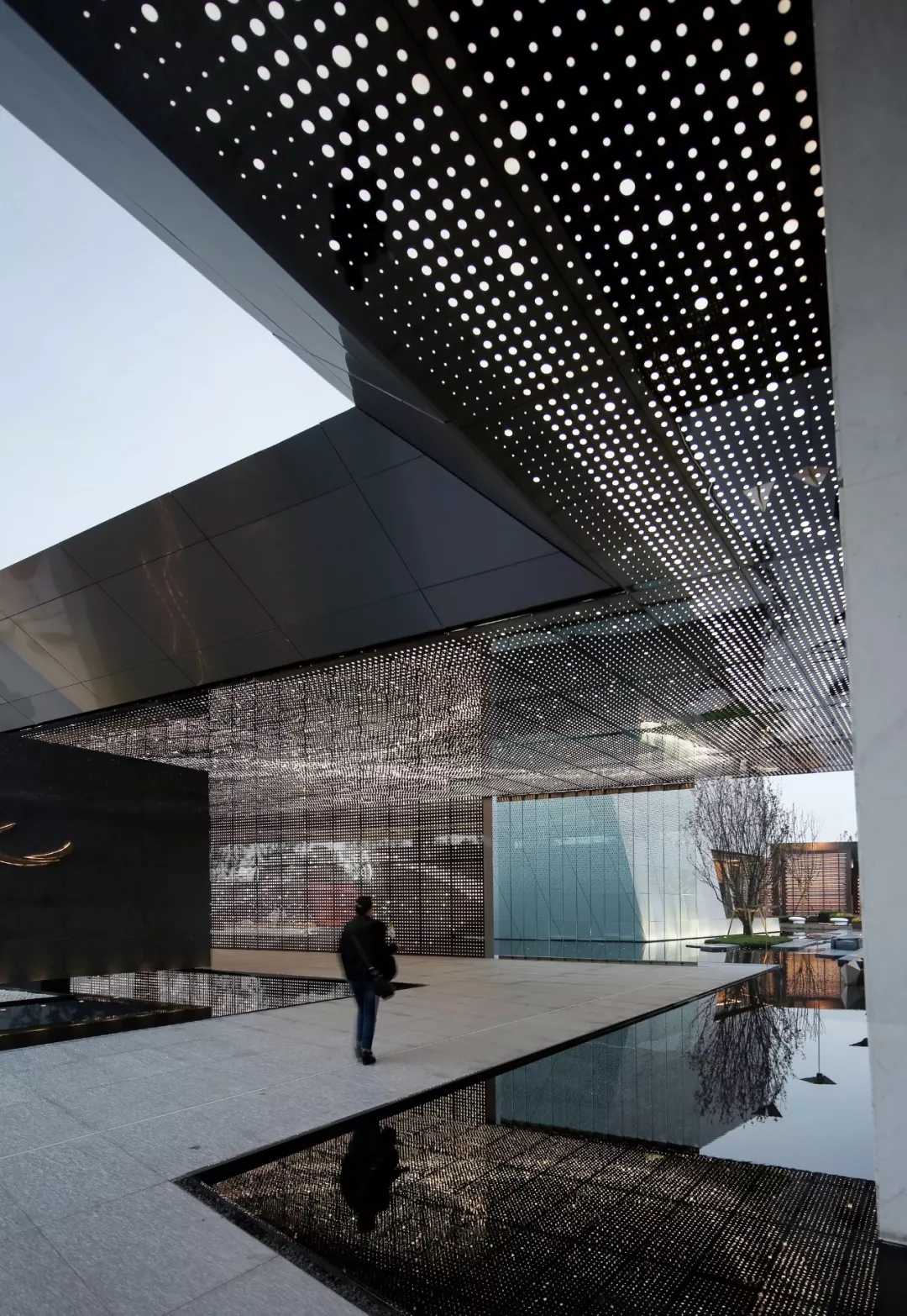 疾速之舟·未来已来——重庆龙湖·昱湖壹号城市展厅 - 天华建筑设计公司官网